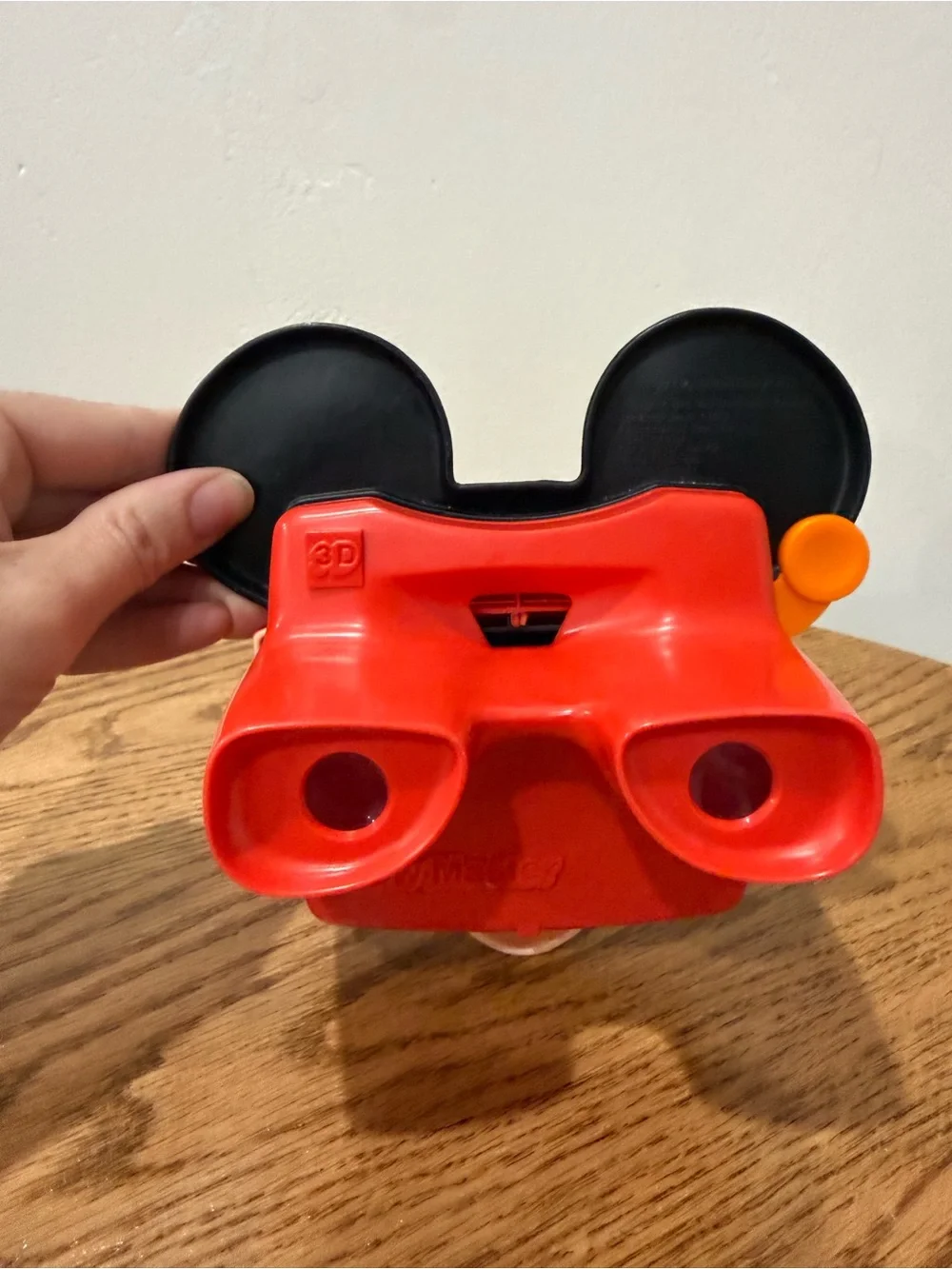 Vintage Mickey Mouse Style VR/AR Viewer in Black and Red